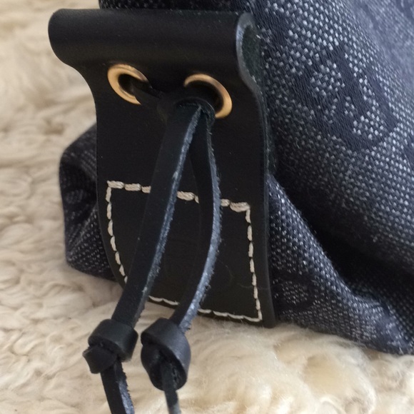 Dooney & Bourke Mini open tote magnetic shoulder - Picture 8 of 8